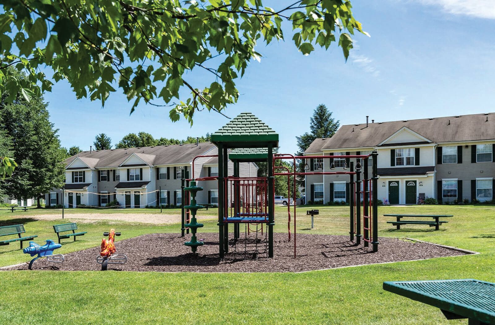 Waterford Pines Apartments Apartments in Waterford, MI For Rent